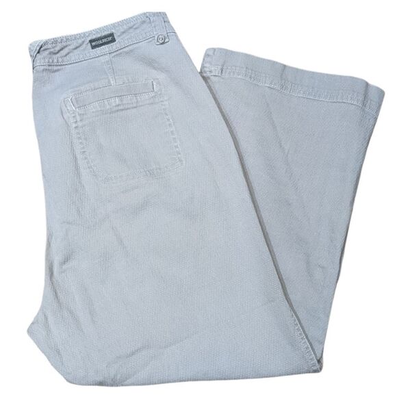Woolrich Pants - WOOLRICH Women's Gray High-Rise Cropped Cotton Capri Pants. Size 14.